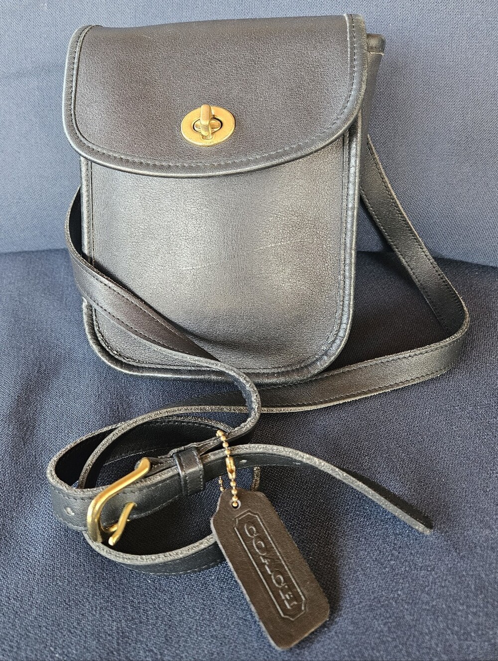 VINTAGE COACH Small Sidepack Crossbody "Scooter" Bag No. 9978